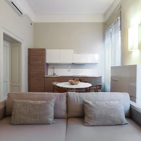 Contempora - Porta Romana - Traviata Apartamento *