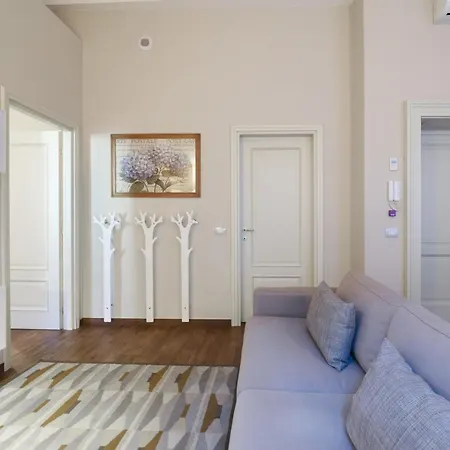 Contempora - Porta Romana - Traviata Apartamento Milán